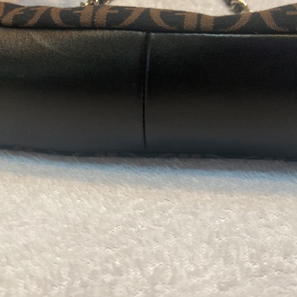 FOSSIL PURSE - Picture 3 of 11